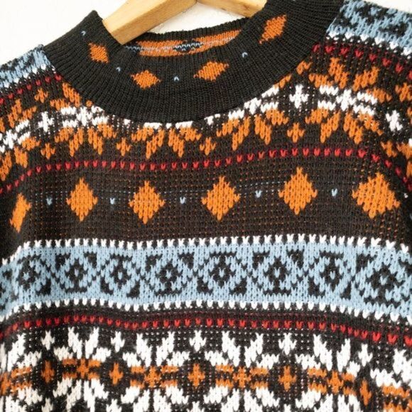 ‎Vintage Croquet Club Sweater - Picture 4 of 6